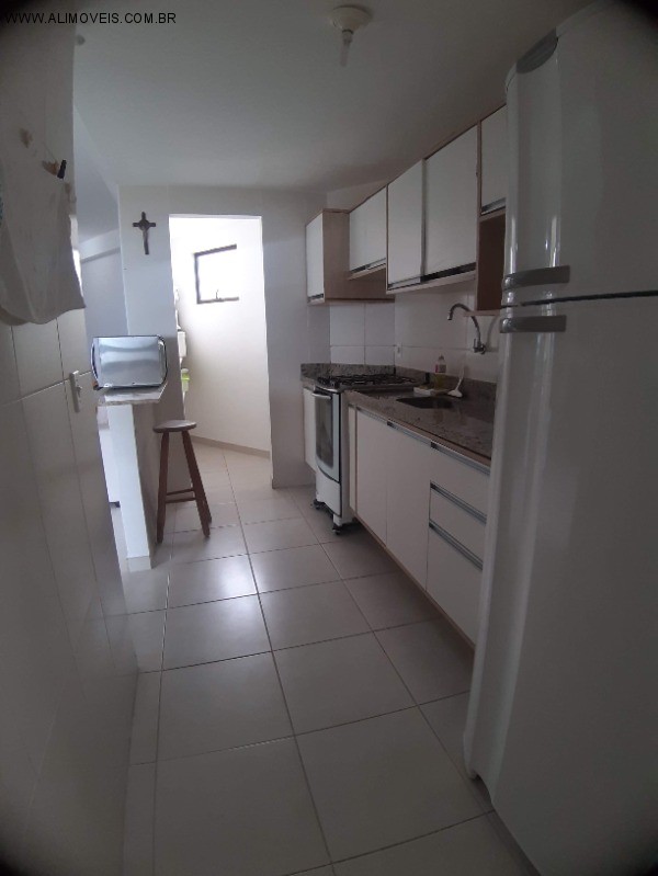 Apartamento à venda com 2 quartos, 80m² - Foto 12