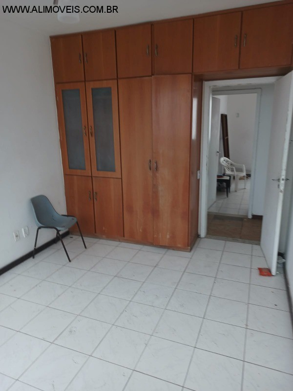 Apartamento à venda com 4 quartos, 200m² - Foto 15