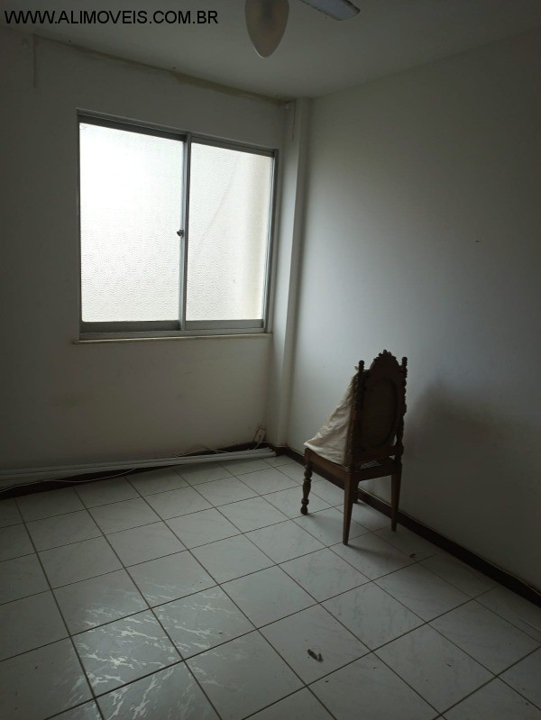 Apartamento à venda com 4 quartos, 200m² - Foto 16