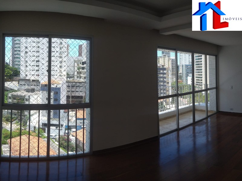 Apartamento para alugar com 3 quartos, 132m² - Foto 4