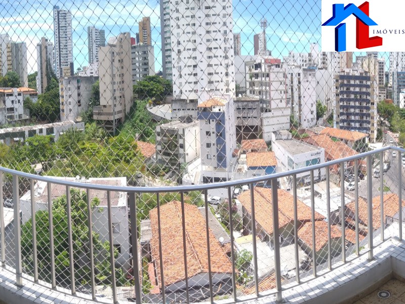 Apartamento para alugar com 3 quartos, 132m² - Foto 3