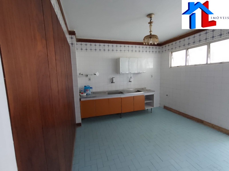 Apartamento à venda com 4 quartos, 210m² - Foto 10