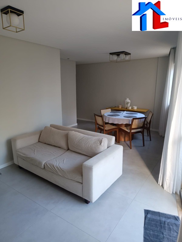 Apartamento à venda com 3 quartos, 97m² - Foto 2