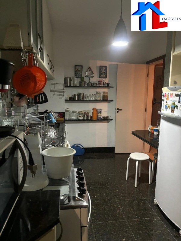 Apartamento para alugar com 4 quartos, 150m² - Foto 19