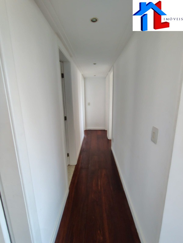 Apartamento à venda com 3 quartos, 129m² - Foto 4