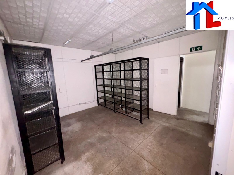 Depósito-Galpão, 120 m² - Foto 11
