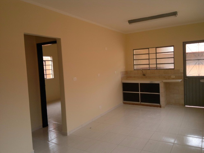 Casa à venda com 5 quartos, 177m² - Foto 15