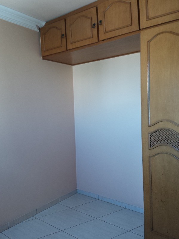 Apartamento para alugar com 3 quartos, 95m² - Foto 12