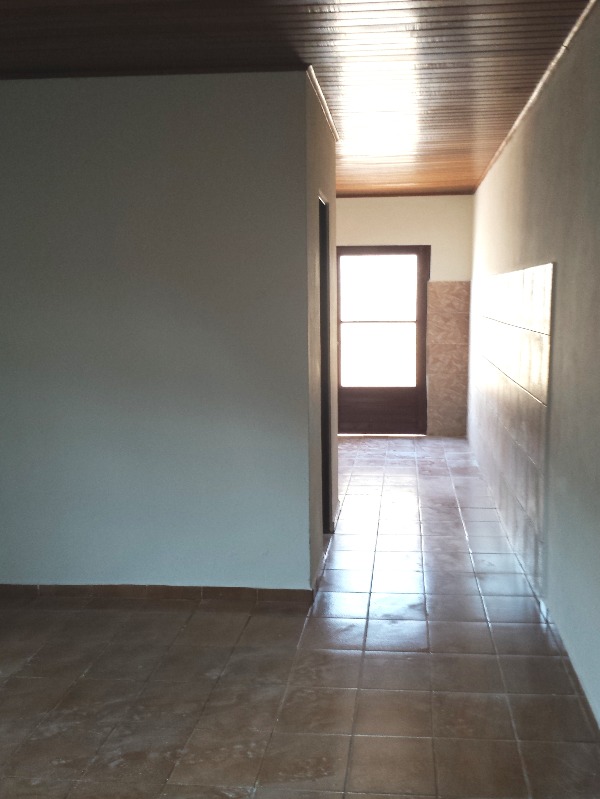 Casa para alugar com 1 quarto, 38m² - Foto 4