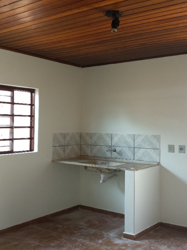 Casa para alugar com 1 quarto, 38m² - Foto 8