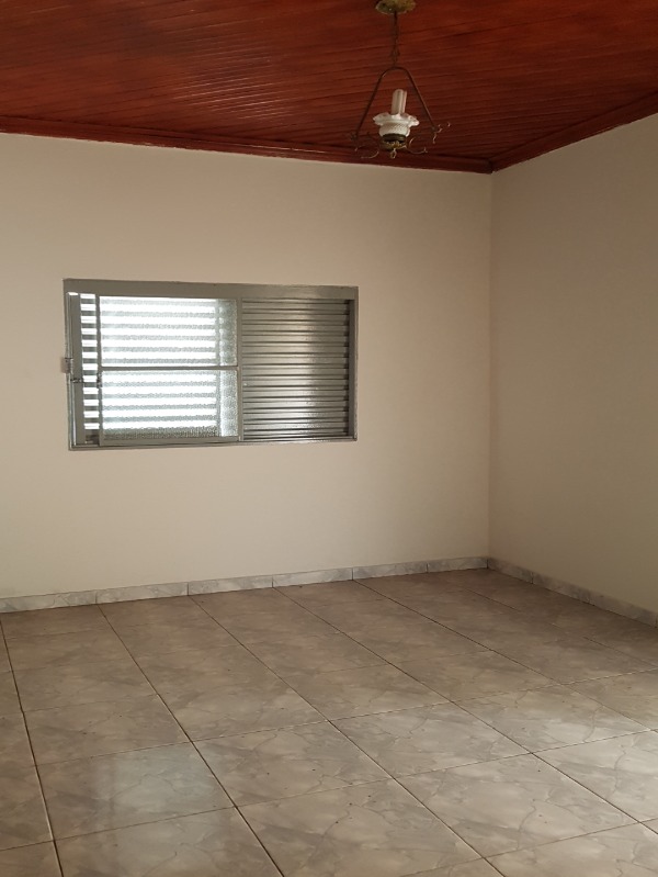 Casa para alugar com 3 quartos - Foto 4