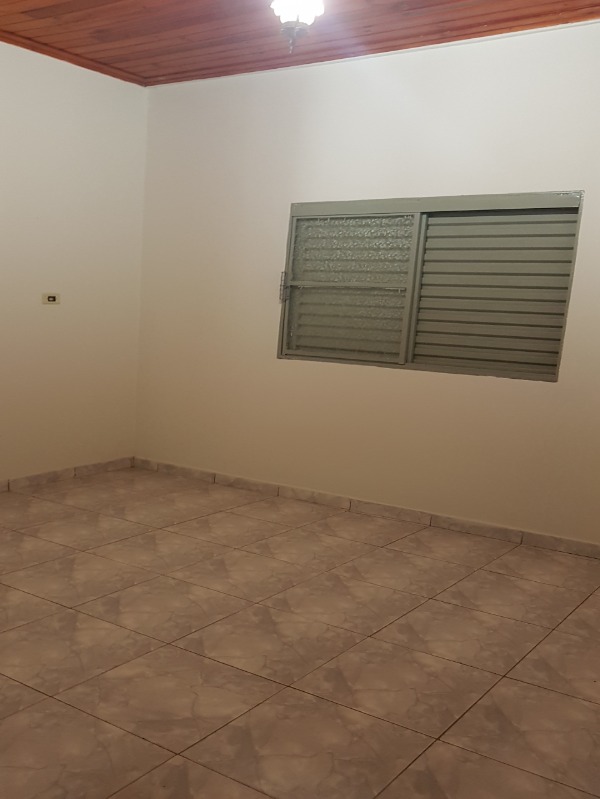 Casa para alugar com 3 quartos - Foto 5