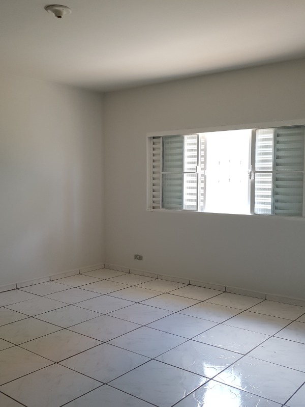 Casa para alugar com 3 quartos - Foto 8