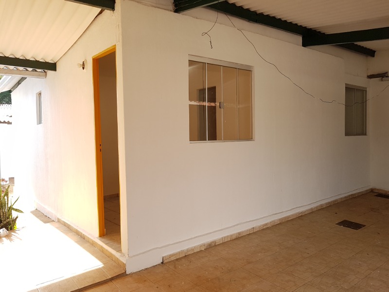 Casa para alugar com 3 quartos, 150m² - Foto 3