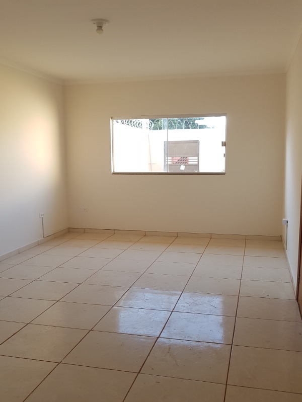 Casa para alugar com 2 quartos, 55m² - Foto 3