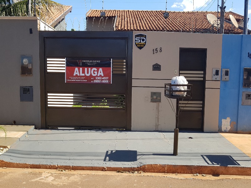 Casa para alugar com 2 quartos, 55m² - Foto 1