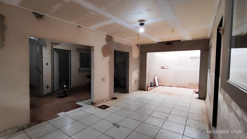 Prédio Inteiro para alugar com 3 quartos, 80m² - Foto 4