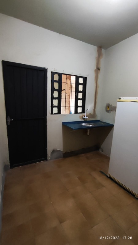 Prédio Inteiro para alugar com 3 quartos, 80m² - Foto 6