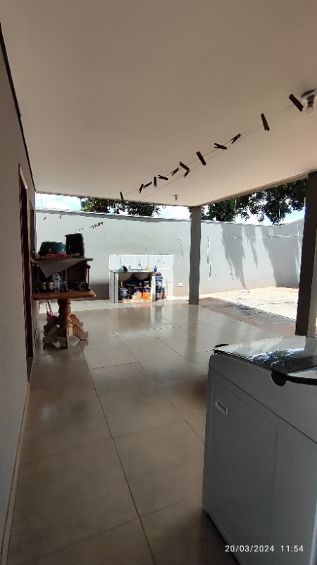 Casa à venda com 3 quartos, 200m² - Foto 24