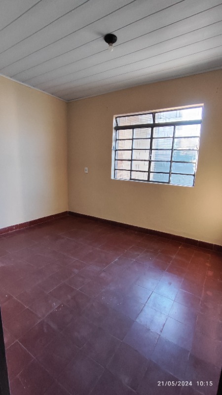 Casa para alugar com 2 quartos, 45m² - Foto 7