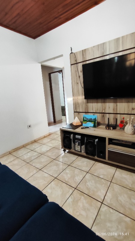 Casa à venda com 2 quartos, 140m² - Foto 6