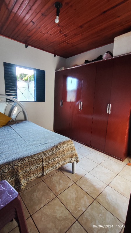 Casa à venda com 2 quartos, 140m² - Foto 7