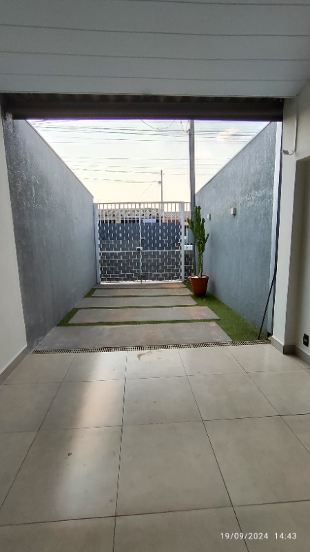 Casa para alugar com 3 quartos, 100m² - Foto 3