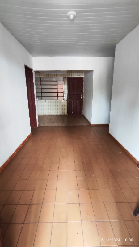 Casa à venda com 3 quartos, 200m² - Foto 5