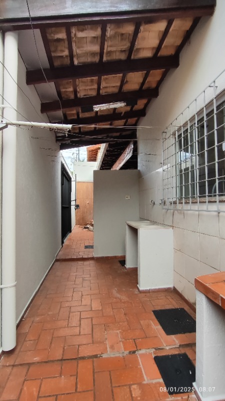 Casa para alugar com 3 quartos, 190m² - Foto 23