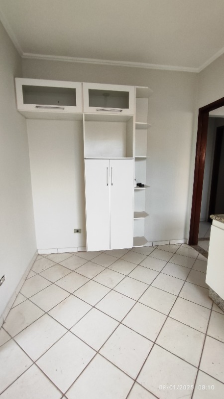 Casa para alugar com 3 quartos, 190m² - Foto 15