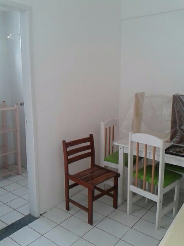 Apartamento à venda com 3 quartos, 80m² - Foto 8