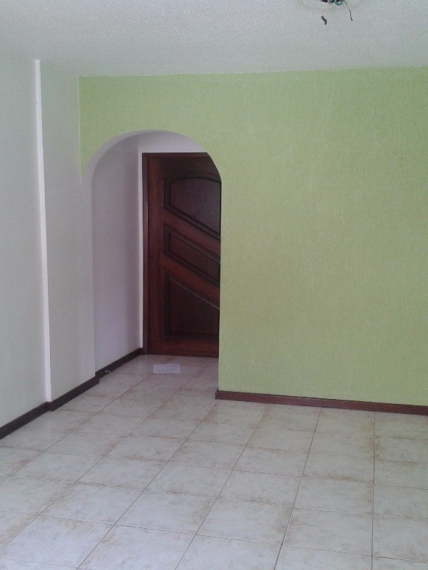 Apartamento à venda com 2 quartos, 80m² - Foto 1