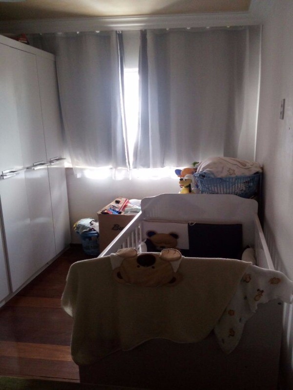 Apartamento à venda com 2 quartos, 65m² - Foto 4