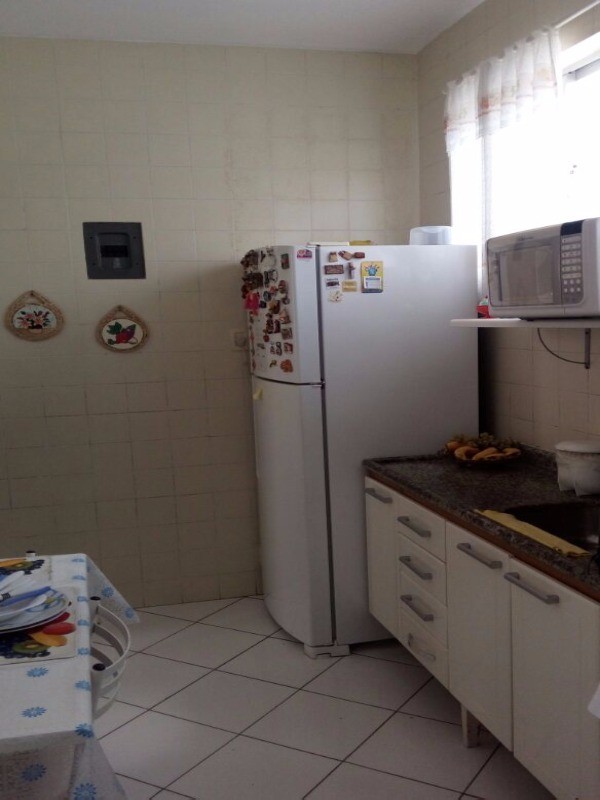 Apartamento à venda com 3 quartos, 80m² - Foto 4