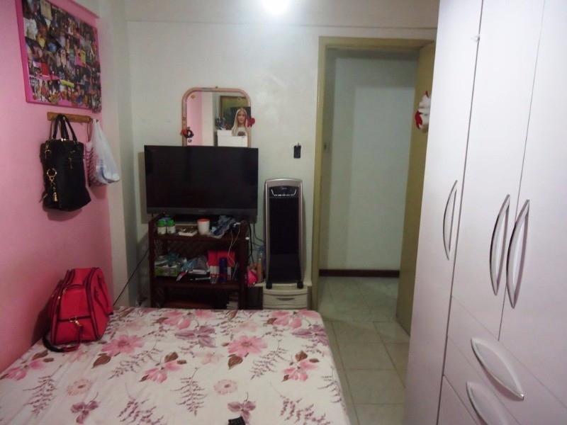 Apartamento à venda com 3 quartos, 65m² - Foto 2