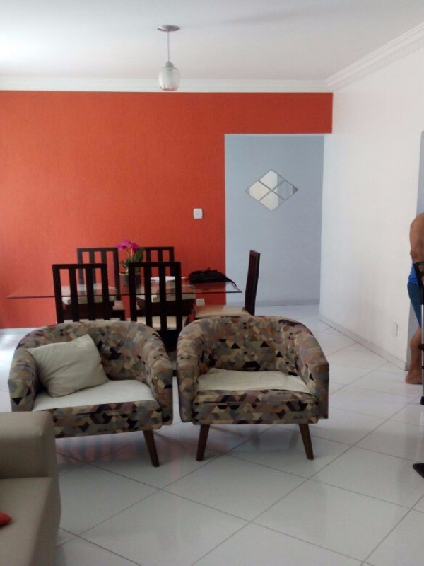 Apartamento à venda com 3 quartos, 80m² - Foto 1