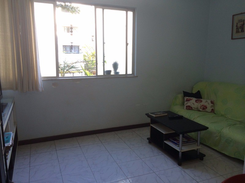 Apartamento à venda com 3 quartos, 75m² - Foto 3