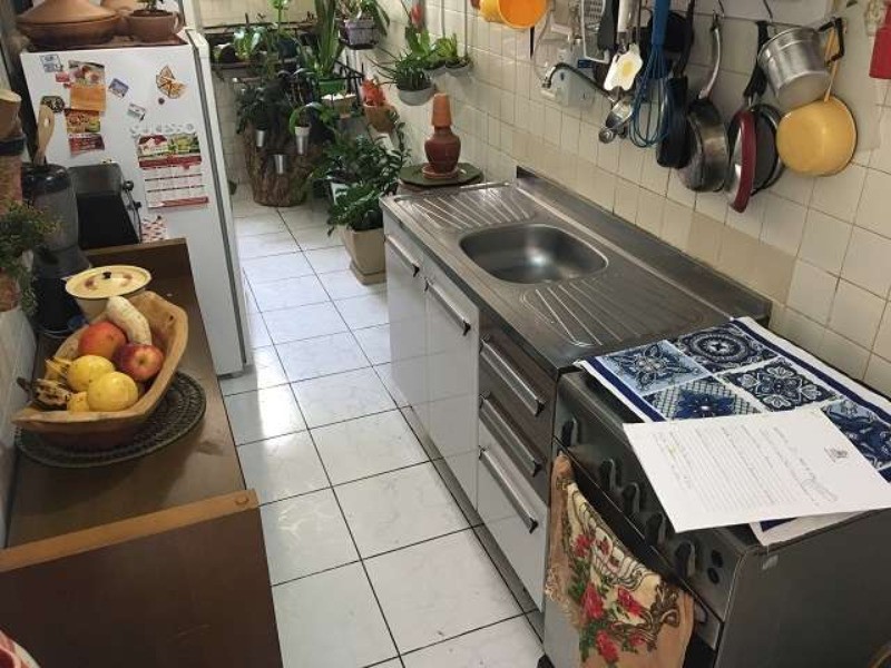 Apartamento à venda com 2 quartos, 65m² - Foto 8