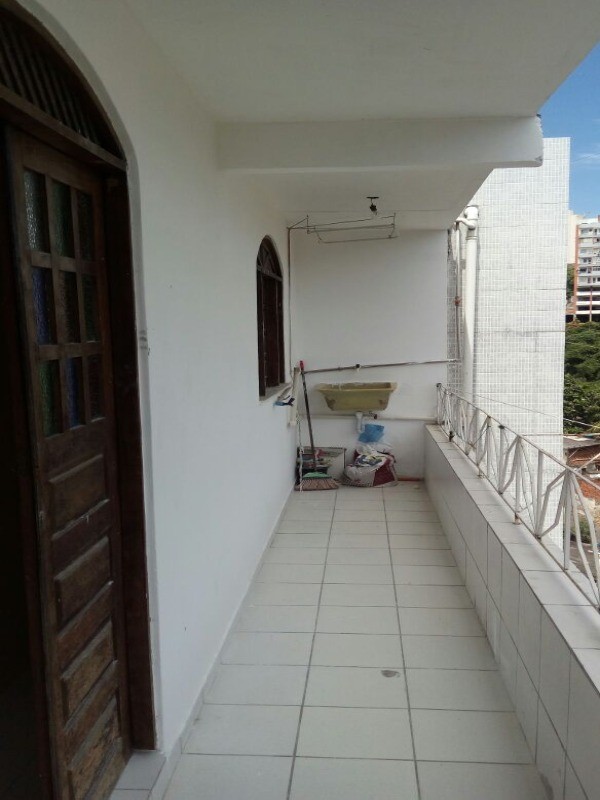 Apartamento à venda com 2 quartos, 60m² - Foto 4