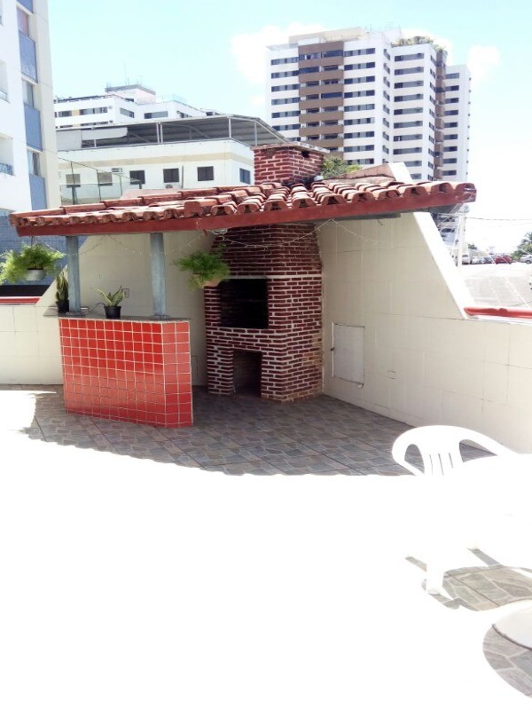 Apartamento à venda com 2 quartos, 65m² - Foto 9