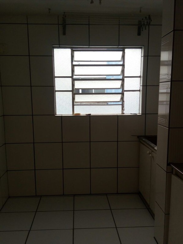 Apartamento à venda com 2 quartos, 60m² - Foto 5