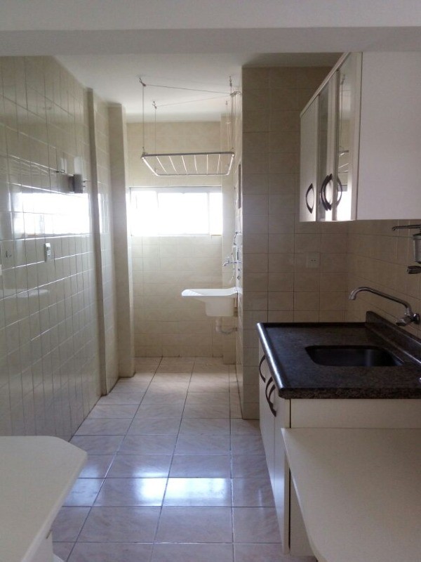 Apartamento à venda com 2 quartos, 60m² - Foto 9