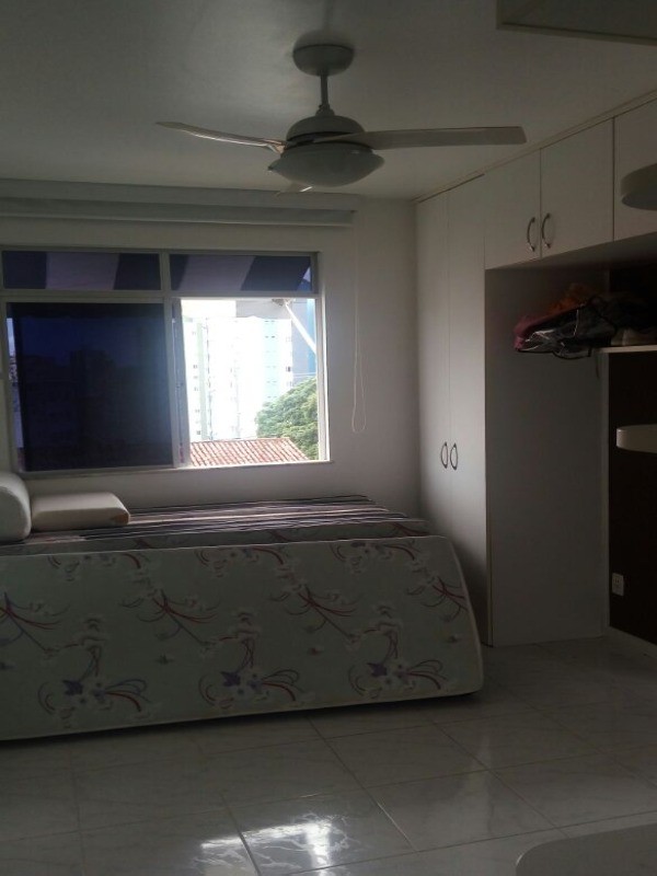 Apartamento à venda com 3 quartos, 80m² - Foto 4