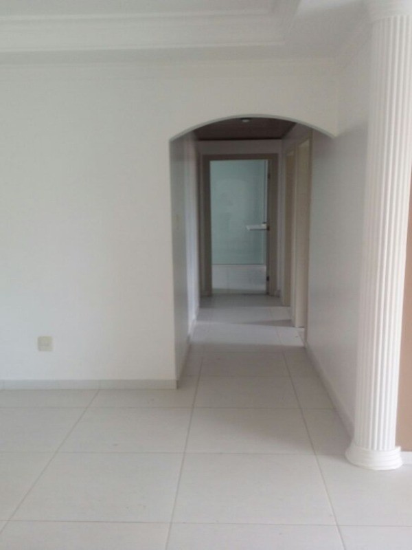 Apartamento à venda com 3 quartos, 80m² - Foto 9