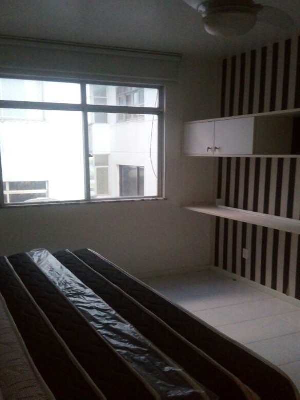 Apartamento à venda com 3 quartos, 80m² - Foto 4