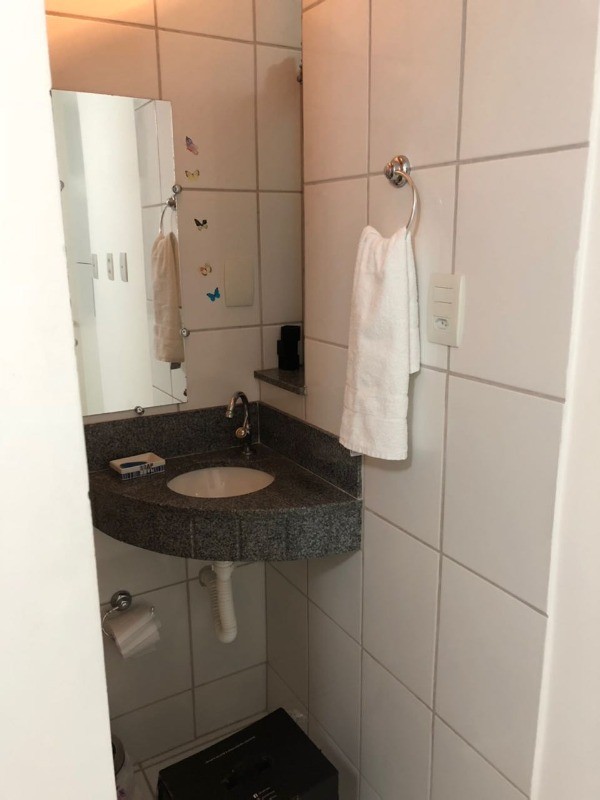 Apartamento à venda com 2 quartos, 65m² - Foto 5