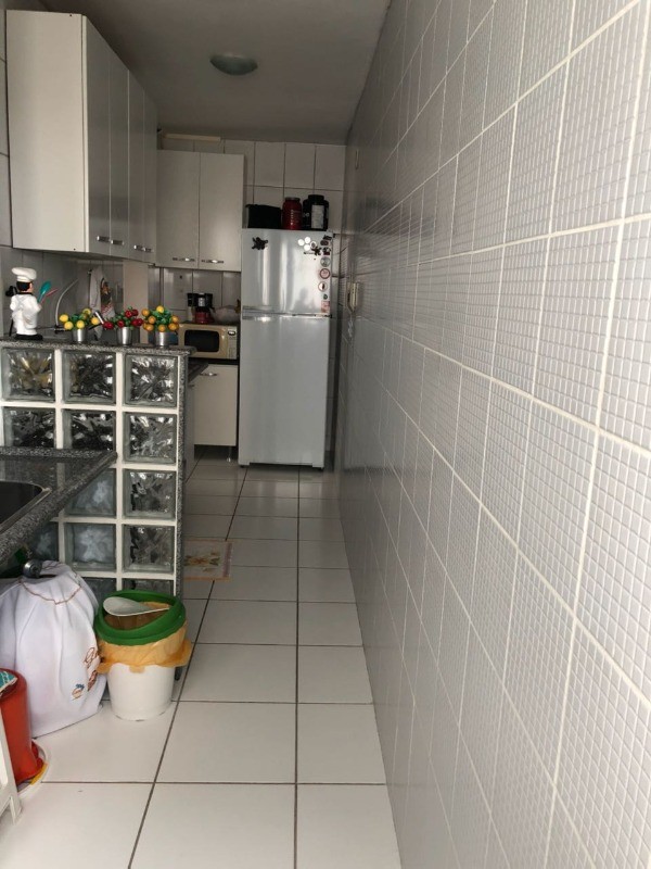 Apartamento à venda com 2 quartos, 65m² - Foto 11