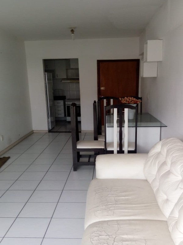 Apartamento à venda com 2 quartos, 50m² - Foto 4