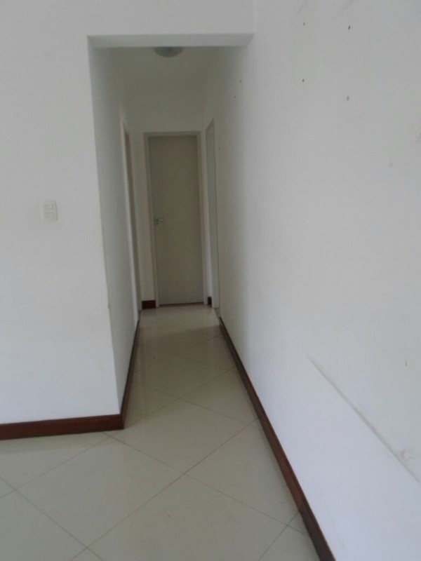 Apartamento à venda com 2 quartos, 70m² - Foto 5