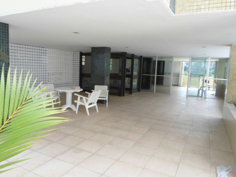 Apartamento à venda com 2 quartos, 70m² - Foto 10